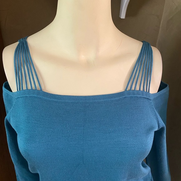 My Favorite Things Colleen Lopez cold shoulder Long Sleeves Stretch Top Small - Picture 10 of 11